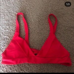 red bikini top size M,, never worn